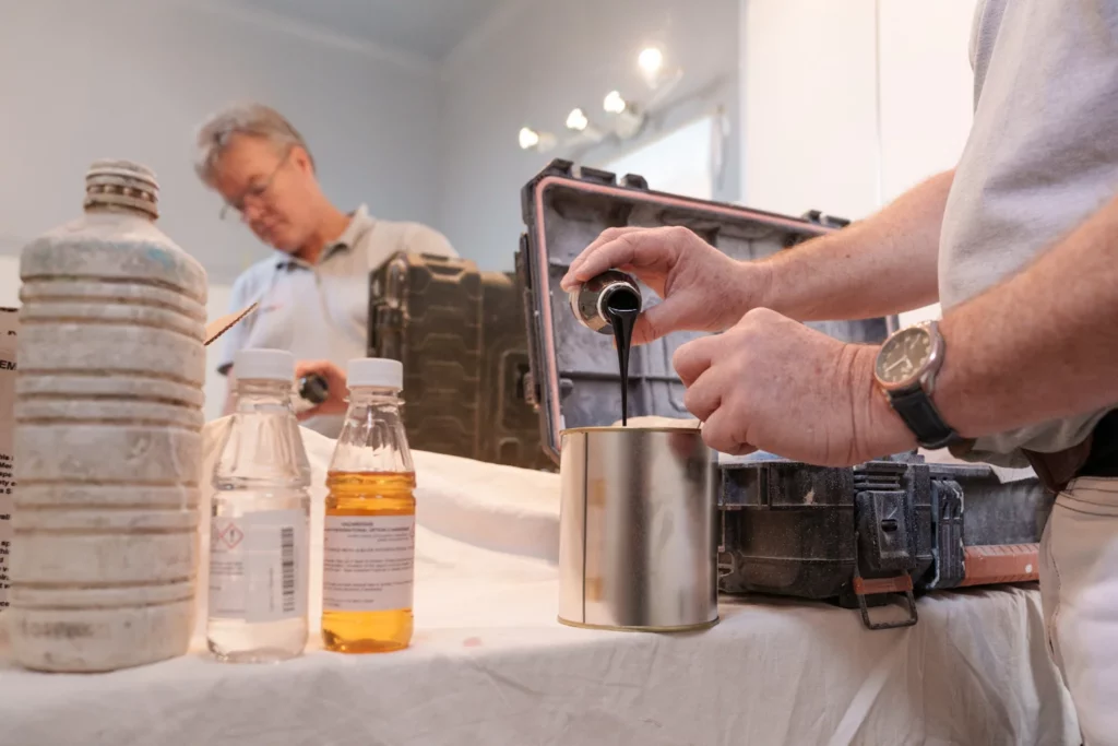 preparation de résine pour rénovation de la baignoire